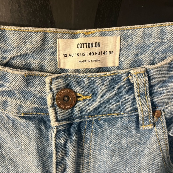 Cotton On slouchy mom barrel jeans - Picture 2 of 5